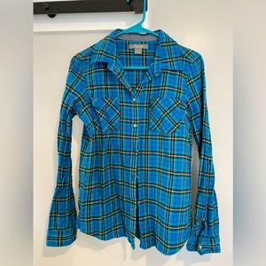 Women’s button down flannel shirt